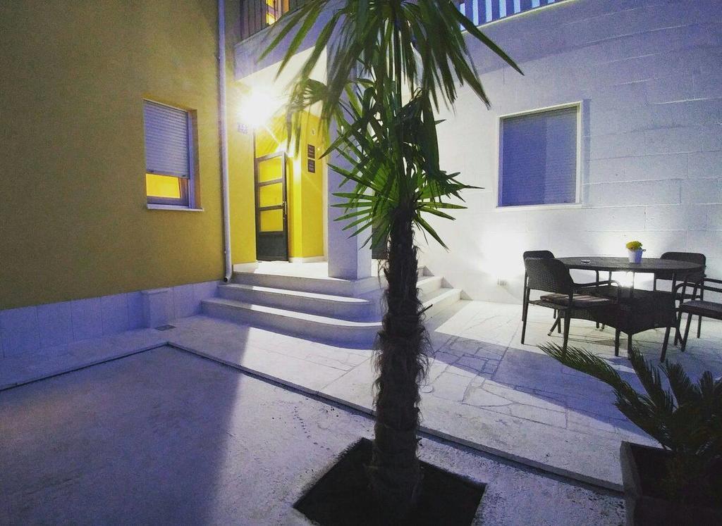 Villa Iva-Dom Kaštela Eksteriør billede