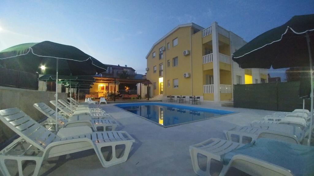 Villa Iva-Dom Kaštela Eksteriør billede